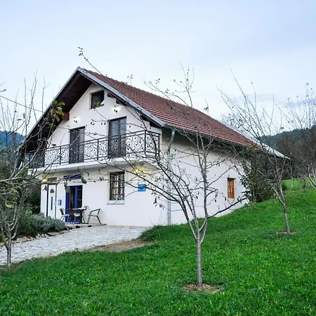 Markovi Konaci Zavalje